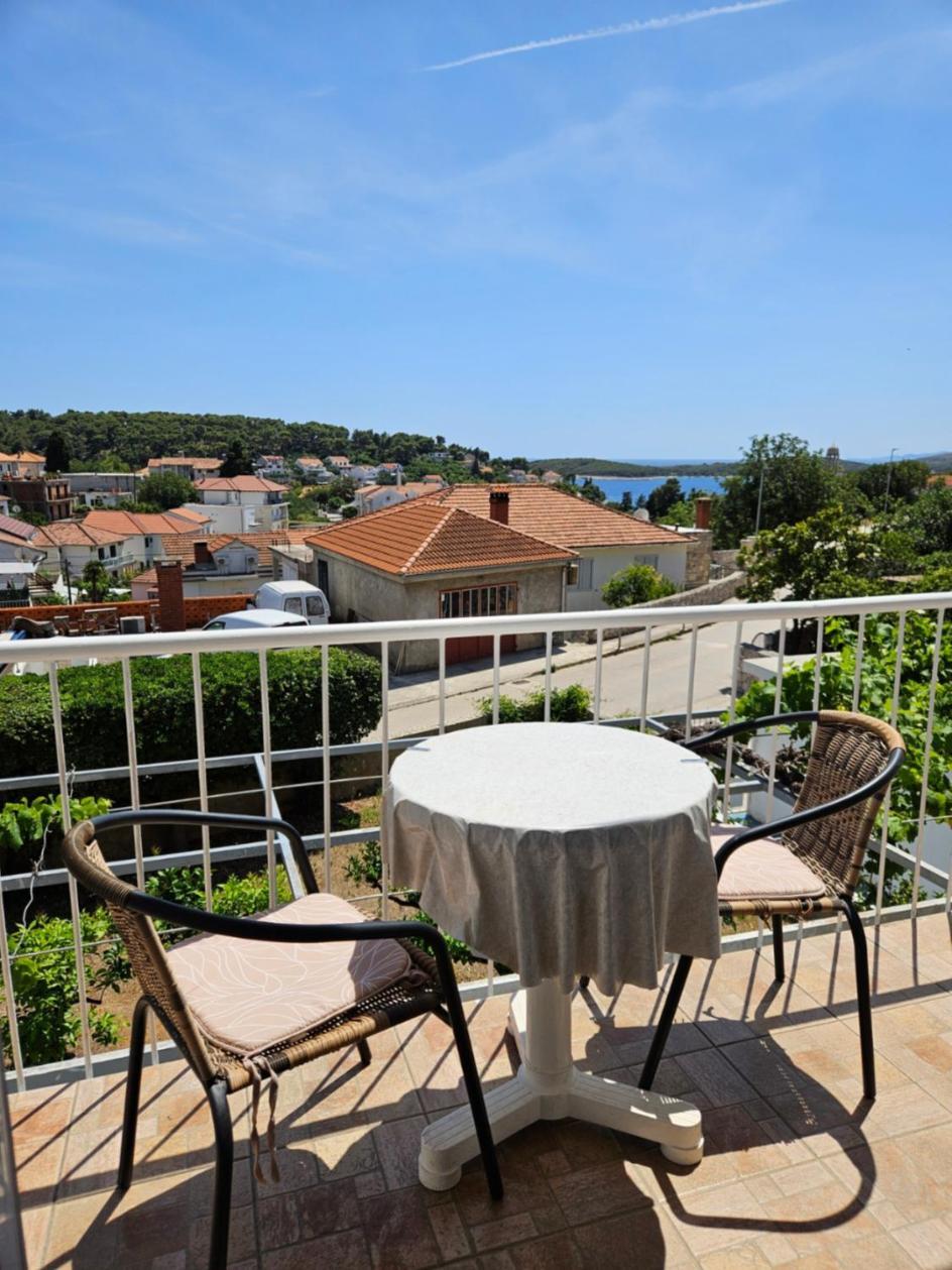 Luka'S Lodge Guesthouse & Hostel Hvar Town Exteriér fotografie